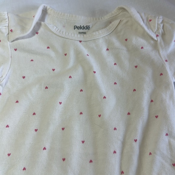 Pekkle Kids - set of 2 One Piece bodysuits - Red and Cream - Picture 4 of 5